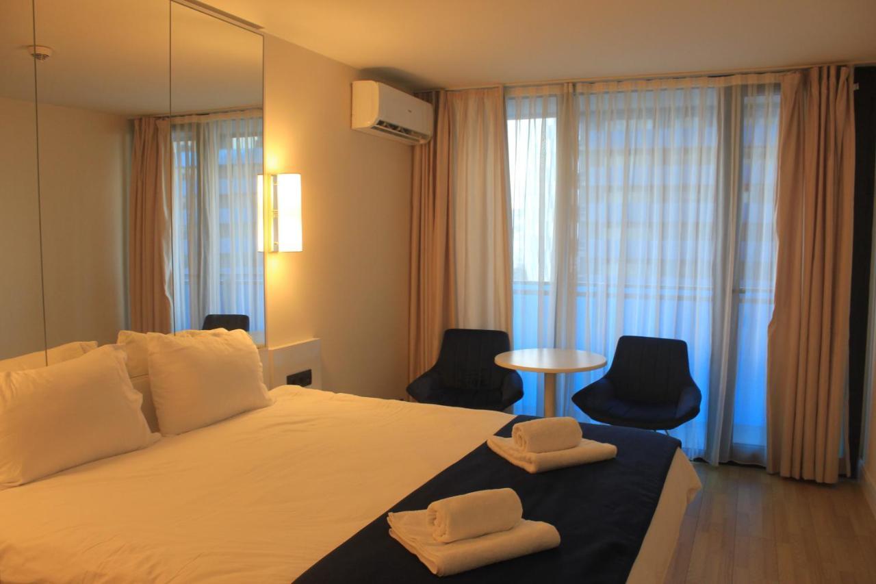 Luxe Apartment Batumi Sea Front Zewnętrze zdjęcie